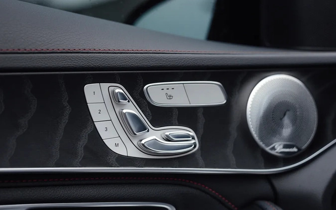 Mercedes-Benz Klasa C cena 165999 przebieg: 59000, rok produkcji 2017 z Ostrów Wielkopolski małe 379